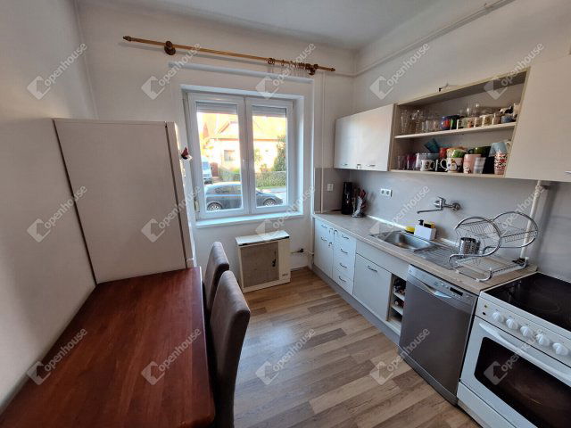 Eladó téglalakás, Miskolcon 33 M Ft, 2 szobás