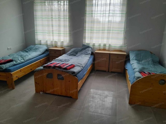 Kiadó családi ház, albérlet, Kecskeméten 120 E Ft / hó