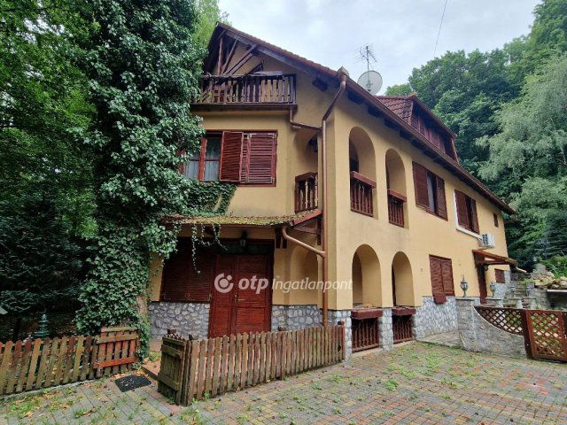 Eladó hotel, Bükkszentkereszten 99.9 M Ft / költözzbe.hu
