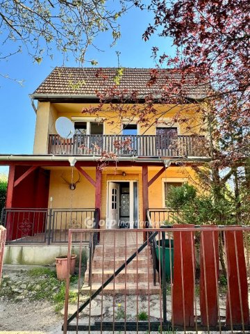 Eladó nyaraló, Pátkán 34.9 M Ft, 3 szobás