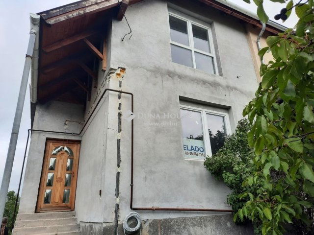Eladó ikerház, Budapesten, X. kerületben 90 M Ft, 5 szobás