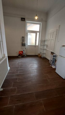 Kiadó téglalakás, albérlet, IX. kerületben, Lenhossék utcában