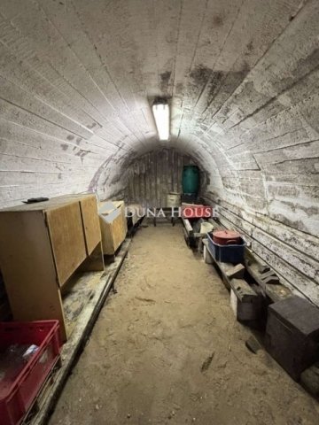 Eladó családi ház, Kókán 10 M Ft, 3 szobás