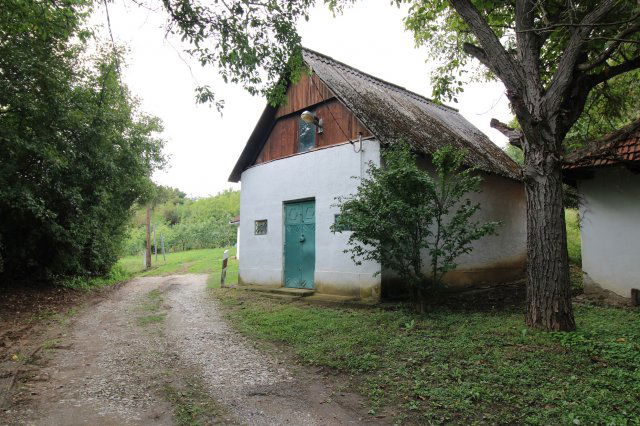 Eladó mezogazdasagi ingatlan, Kistokajon 2.99 M Ft