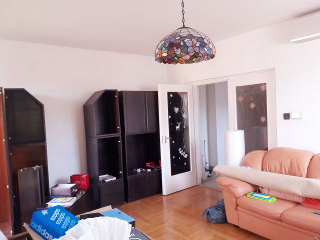 Eladó téglalakás, Budaörsön 116 M Ft, 4+1 szobás