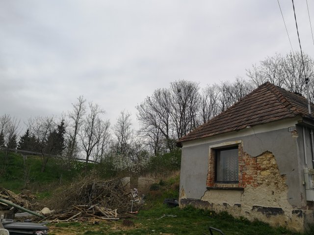 Eladó családi ház, Városlődön 32 M Ft, 2 szobás