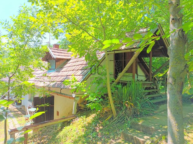 Eladó nyaraló, Zalabéren 11 M Ft, 4 szobás