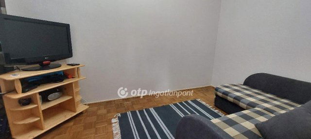 Eladó nyaraló, Siófokon 71 M Ft, 1+3 szobás