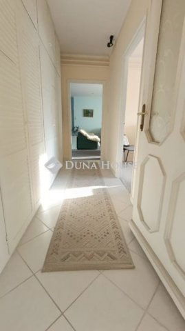 Eladó téglalakás, Mohácson 68.9 M Ft, 4 szobás