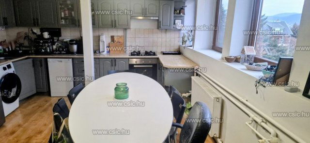 Eladó téglalakás, Pomázon 65 M Ft, 3 szobás
