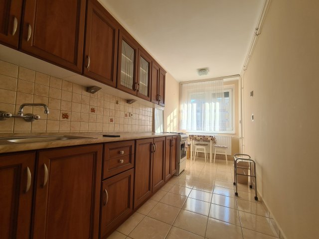 Kiadó téglalakás, albérlet, Győrött 180 E Ft / hó, 2 szobás