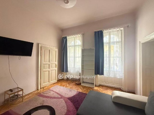 Eladó téglalakás, Budapesten, VI. kerületben 97.5 M Ft, 3 szobás