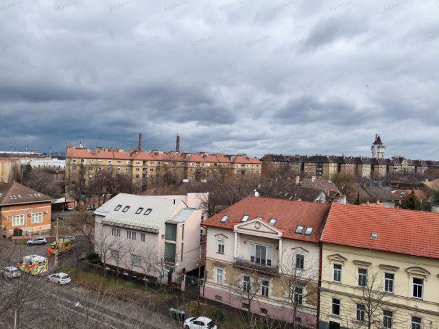 Eladó panellakás, Budapesten, VIII. kerületben 67.8 M Ft