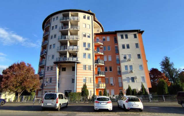 Eladó téglalakás, Budapesten, X. kerületben, Tavas utcában