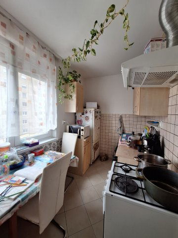 Eladó panellakás, Győrött 51 M Ft, 2+1 szobás