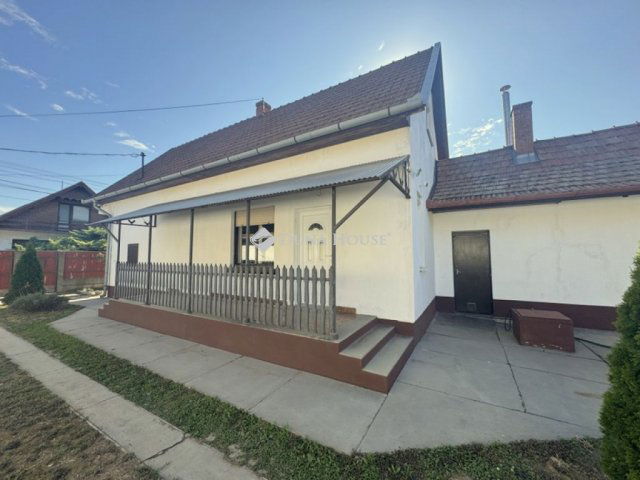 Eladó családi ház, Mezőberényben 24.4 M Ft, 4 szobás