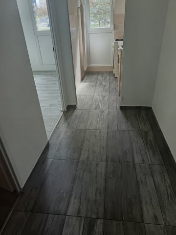 Eladó panellakás, Pécsett, Olga utcában 36.8 M Ft, 1+1 szobás