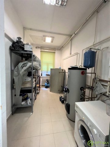 Eladó üzlethelyiség, Budapesten, VIII. kerületben 119 M Ft