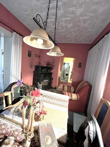 Eladó családi ház, Endrefalván 18 M Ft, 3 szobás