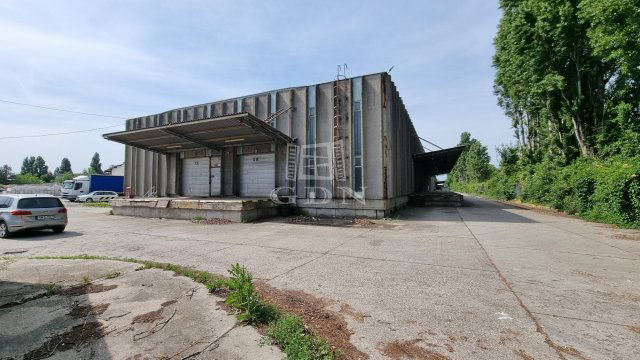 Kiadó ipari ingatlan, Székesfehérvárott 275 E Ft / hó