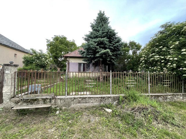 Eladó családi ház, Kállón 6.5 M Ft, 3 szobás