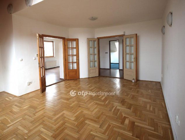 Eladó családi ház, Budapesten, XIV. kerületben 229 M Ft