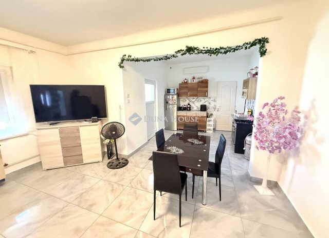 Eladó családi ház, Budapesten, XX. kerületben 74.9 M Ft