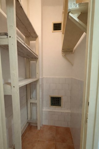 Eladó téglalakás, Pécsett 29.4 M Ft, 2 szobás