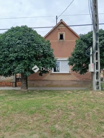 Eladó családi ház, Egerágon 29.9 M Ft, 5 szobás