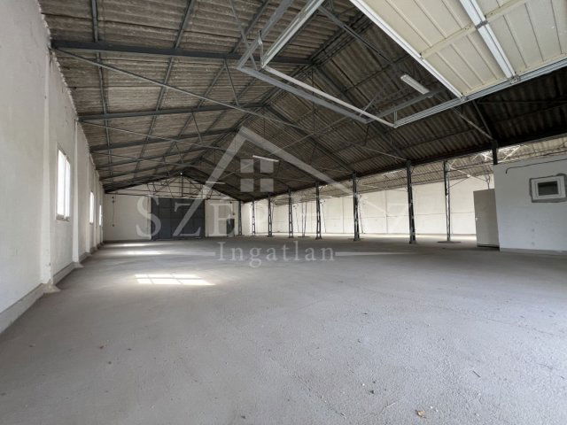 Eladó ipari ingatlan, Pécsett 0.45 M Ft / költözzbe.hu