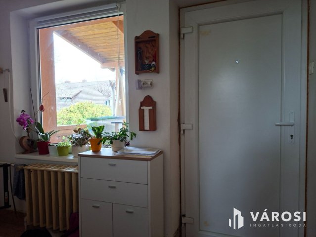 Eladó családi ház, Herenden 79.9 M Ft, 4 szobás