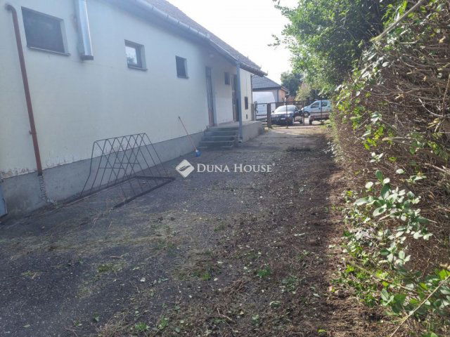 Eladó ipari ingatlan, Geszteréden 34 M Ft / költözzbe.hu