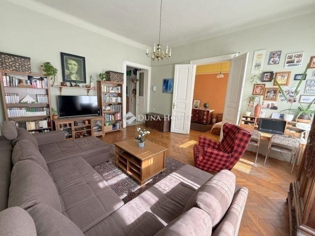 Eladó téglalakás, Budapesten, VIII. kerületben 89.9 M Ft