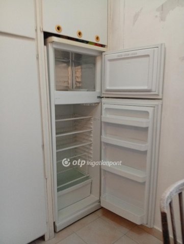 Eladó panellakás, Budapesten, XXI. kerületben 64 M Ft, 1+2 szobás