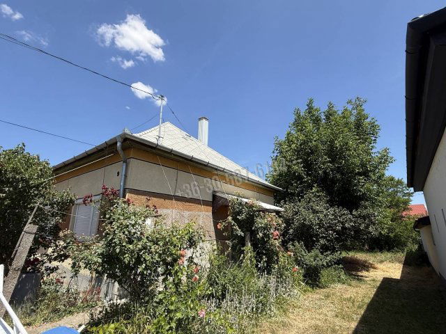 Eladó családi ház, Püspökladányban 26.8 M Ft, 2 szobás