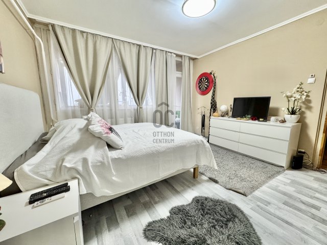 Eladó panellakás, Budapesten, XX. kerületben 64.9 M Ft, 3 szobás