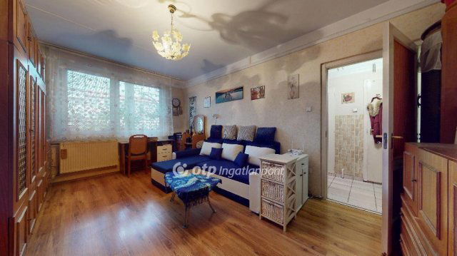 Eladó panellakás, Miskolcon 26.9 M Ft, 1+1 szobás