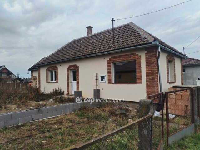 Eladó családi ház, Vásárosnaményben 17 M Ft, 2 szobás