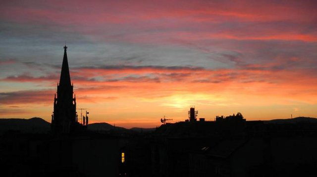 Eladó téglalakás, Budapesten, IX. kerületben, Üllői úton