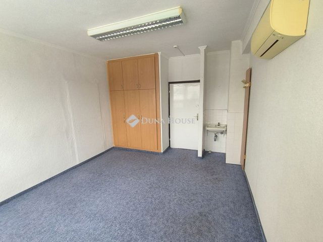 Kiadó iroda, Zalaegerszegen 40 E Ft / hó / költözzbe.hu