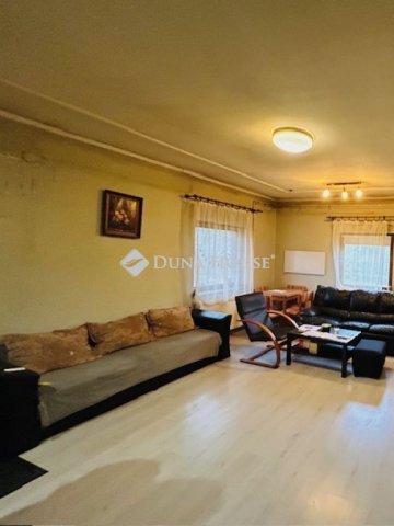 Eladó családi ház, Bicskén, Losonczi utcában 49 M Ft, 3 szobás