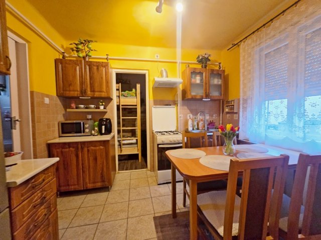 Eladó családi ház, Debrecenben 46.9 M Ft, 1+1 szobás