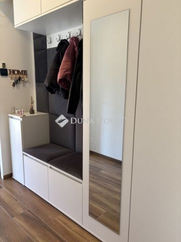 Eladó családi ház, Balatonkenesén 146.5 M Ft, 4 szobás