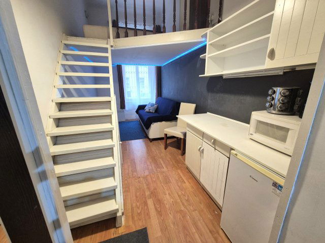 Kiadó téglalakás, albérlet, VII. kerületben, Jósika utcában