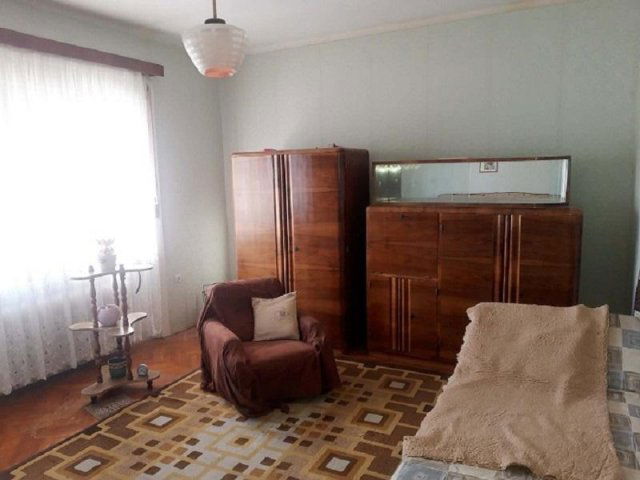 Eladó családi ház, Székesfehérvárott 75.9 M Ft, 3 szobás