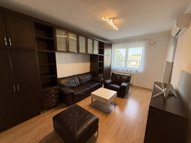 Kiadó téglalakás, albérlet, Debrecenben 280 E Ft / hó, 3 szobás