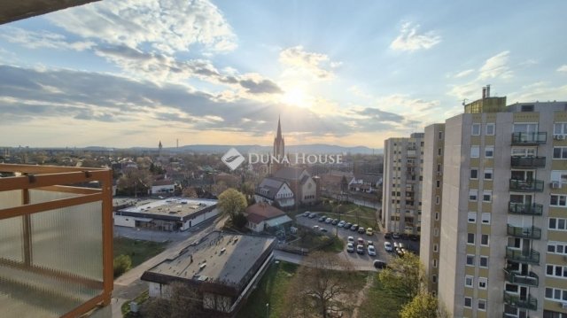 Eladó panellakás, Budapesten, XV. kerületben 48.9 M Ft, 2 szobás