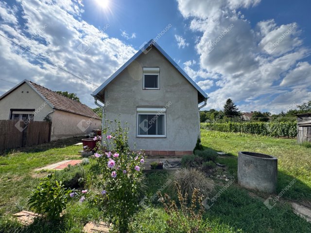 Eladó telek, Celldömölkön 18 M Ft / költözzbe.hu