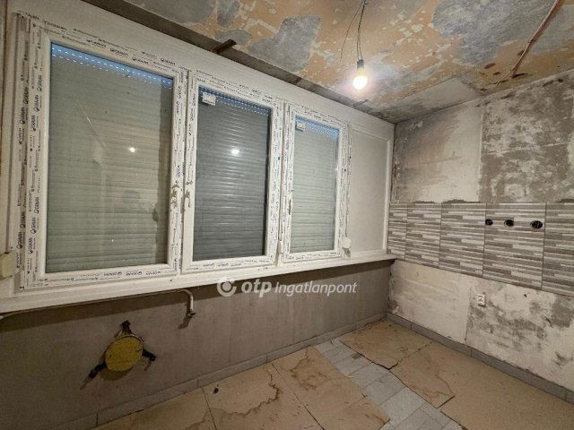 Eladó panellakás, Bátonyterenyén 15.9 M Ft, 2 szobás