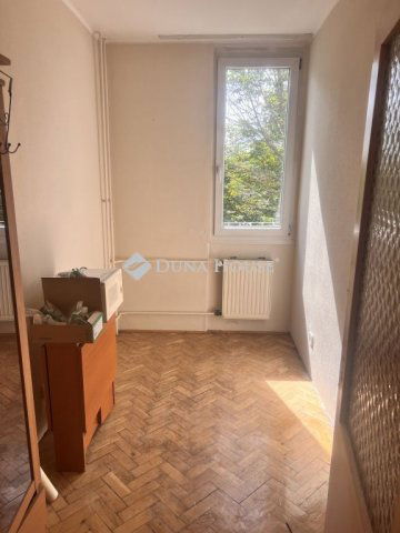 Eladó téglalakás, Veszprémben, Török Ignác utcában 38 M Ft